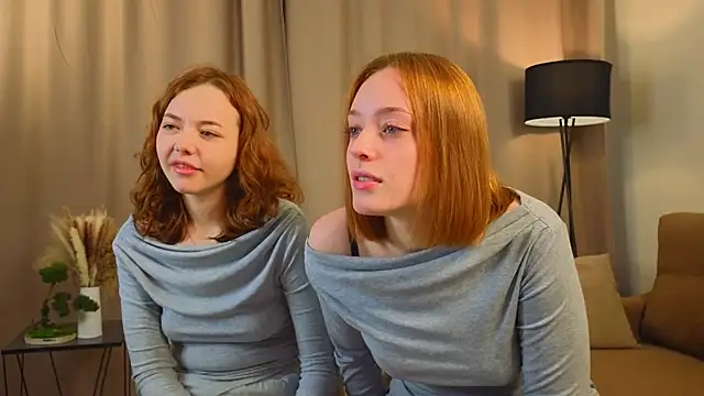 LucreciaAsters online show from November 2025 04:23:02 AM