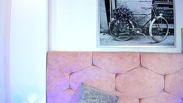  Gaiaa  online show from November 2025 09:54:02 AM