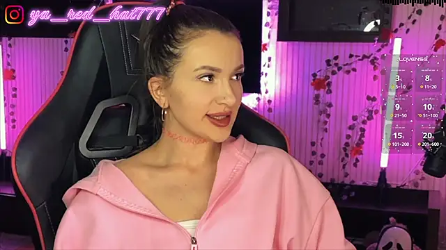 -RED HAT- online show from April 2026 06:32:02 PM