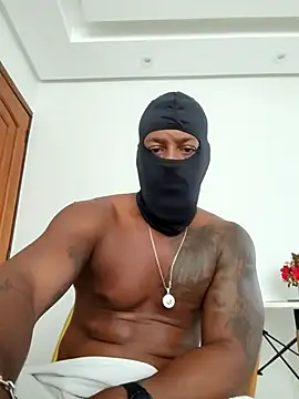 Snapshot of Zepouvinho chatting on November 2025 03:56:02 PM Zepouvinho online show from November 2025 03:56:02 PM