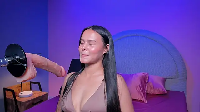 Sara rhoades online show from March 2026 07:20:02 PM