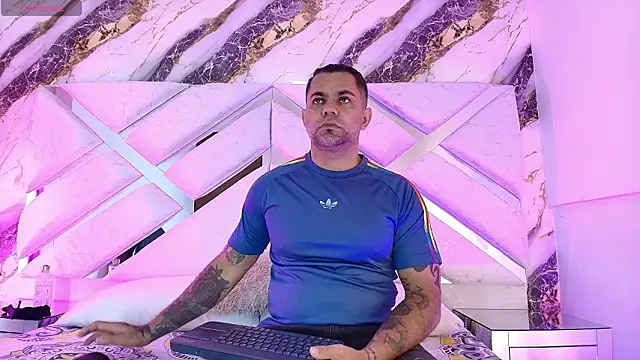 Alexander Halls online show from March 2026 02:10:02 PM