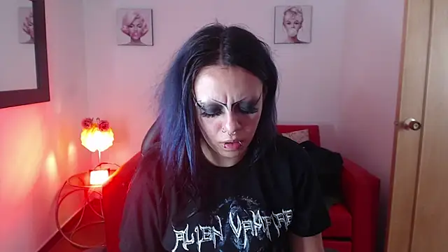 Snapshot of Belladonna_trix chatting on June 2026 02:55:01 PM Belladonna trix online show from June 2026 02:55:01 PM