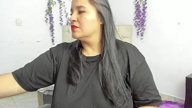  1Zoey online show from March 2026 10:28:02 AM