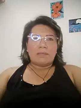 Snapshot of angi_daw chatting on May 2026 02:18:01 AM angi daw online show from May 2026 02:18:01 AM