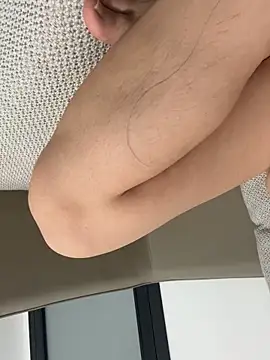 Snapshot of A-1130 chatting on November 2025 09:32:01 AM A-1130 online show from November 2025 09:32:01 AM