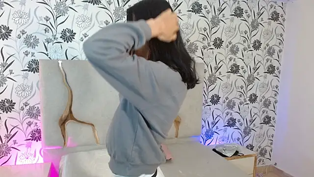 Joselyn tay online show from January 2026 11:57:02 AM