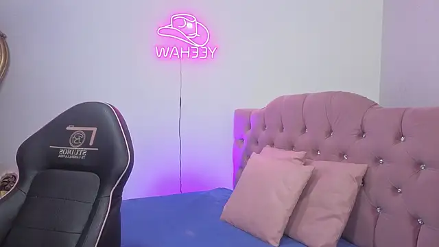 ISABELA TAY online show from April 2026 11:38:01 AM