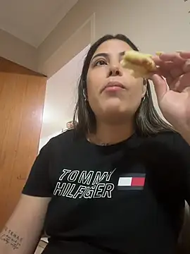 Anna Bitch Disgusting online show from April 2026 09:13:01 AM