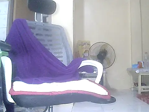 loriepinay46 online show from March 2026 08:33:01 PM