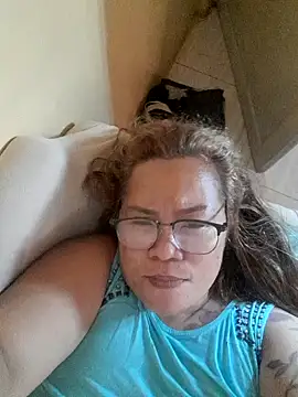 Snapshot of loriepinay46 chatting on June 2026 10:35:01 PM loriepinay46 online show from June 2026 10:35:01 PM