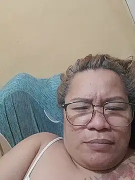 Snapshot of loriepinay46 chatting on July 2026 02:42:02 PM loriepinay46 online show from July 2026 02:42:02 PM