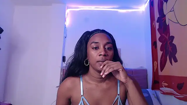 Snapshot of AishaOwens chatting on March 2026 08:46:02 PM AishaOwens online show from March 2026 08:46:02 PM