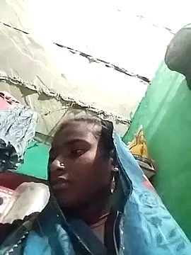 Snapshot of Big_Lovexx chatting on November 2025 08:30:01 PM Big Lovexx online show from November 2025 08:30:01 PM