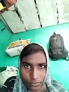 Big Lovexx online show from December 2025 05:50:02 AM