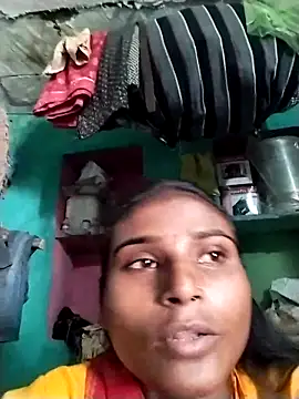 Big Lovexx online show from April 2026 10:58:01 AM