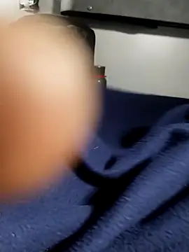 yourcharm4593 online show from November 2025 05:41:01 PM