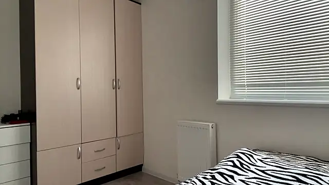 Snapshot of BabySofa chatting on November 2025 12:13:01 PM BabySofa online show from November 2025 12:13:01 PM