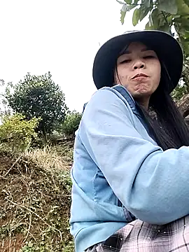 gugu0022 online show from December 2025 09:14:02 AM