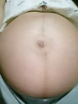 Snapshot of Micky_baby chatting on June 2026 04:01:01 PM Micky baby online show from June 2026 04:01:01 PM