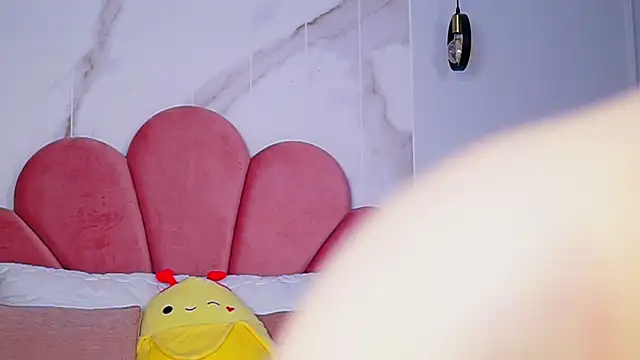 Snapshot of Scarlett_Veyra chatting on December 2025 07:13:02 AM Scarlett Veyra online show from December 2025 07:13:02 AM