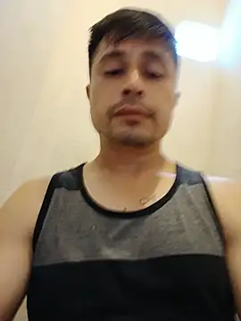 Snapshot of Al3vr chatting on June 2026 06:50:01 PM Al3vr online show from June 2026 06:50:01 PM