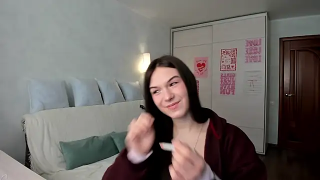 luna lust 212 online show from April 2026 04:28:01 AM