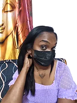 Snapshot of Dharshini98 chatting on November 2025 10:08:02 PM Dharshini98 online show from November 2025 10:08:02 PM