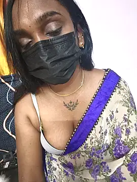 Snapshot of Dharshini98 chatting on November 2025 06:40:02 PM Dharshini98 online show from November 2025 06:40:02 PM