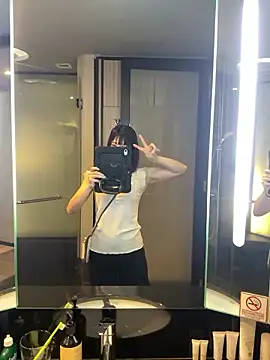 mayumichan13 online show from April 2026 09:23:01 PM