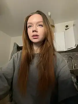 Snapshot of me_liss chatting on November 2025 01:58:02 PM me liss online show from November 2025 01:58:02 PM