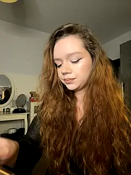 Snapshot of me_liss chatting on December 2025 02:59:01 PM me liss online show from December 2025 02:59:01 PM