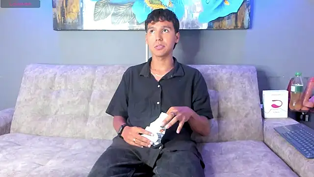 Carl-Milton online show from November 2025 12:42:01 AM