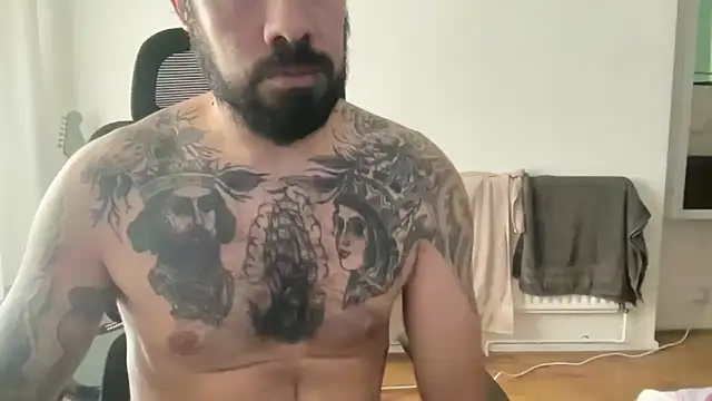 TattedUpSir online show from November 2025 02:39:02 PM