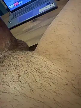 Snapshot of bigfatbro9 chatting on November 2025 05:13:02 PM bigfatbro9 online show from November 2025 05:13:02 PM