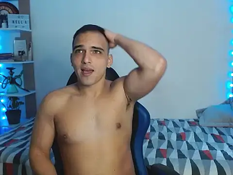 Maax30233 online show from November 2025 03:02:01 PM