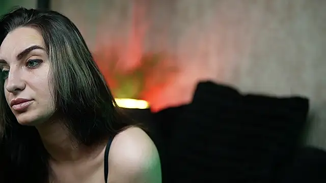 Snapshot of BikiJo chatting on November 2025 07:58:01 PM BikiJo online show from November 2025 07:58:01 PM