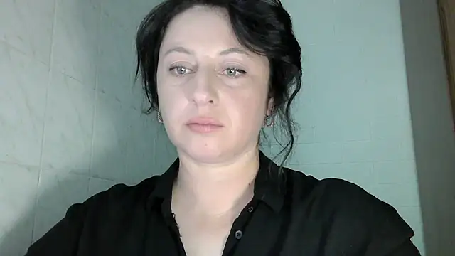 Snapshot of MelinaAx chatting on June 2026 07:03:02 PM MelinaAx online show from June 2026 07:03:02 PM