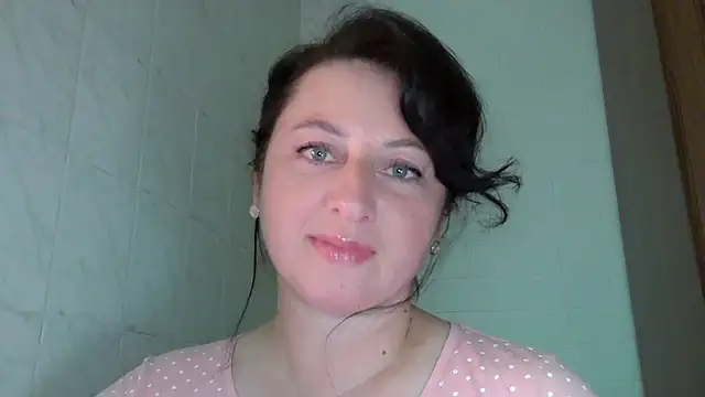 Snapshot of MelinaAx chatting on June 2026 08:26:02 PM MelinaAx online show from June 2026 08:26:02 PM