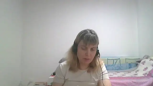 CherieAdair online show from November 2025 03:52:02 PM