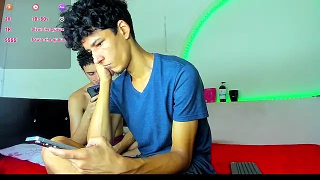 kaiborman00 online show from February 2026 02:52:02 AM