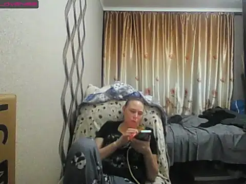 Snapshot of JenniDeep chatting on November 2025 05:57:01 PM JenniDeep online show from November 2025 05:57:01 PM