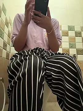 isha sharma2002 online show from March 2026 03:39:01 AM