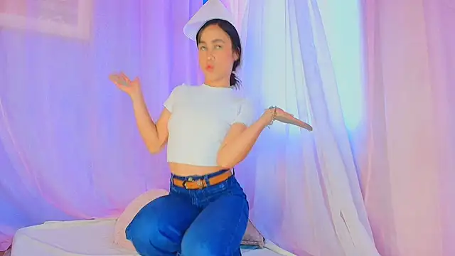 lizzy kane online show from March 2026 08:14:01 PM