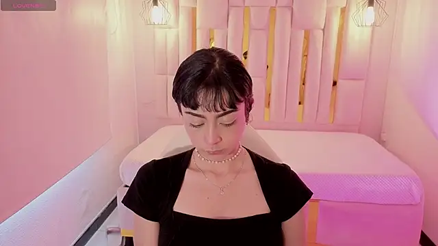 Crystall sweett online show from November 2025 07:24:02 PM