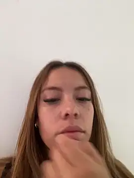 Abbiejohnson online show from March 2026 01:11:01 PM