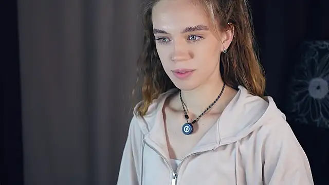 UteKolic online show from November 2025 03:22:02 PM