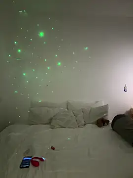 Snapshot of dolceragazza_15 chatting on November 2025 10:42:01 PM dolceragazza 15 online show from November 2025 10:42:01 PM