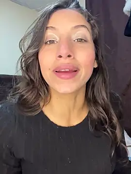 Paulett Smith online show from November 2025 01:48:02 AM