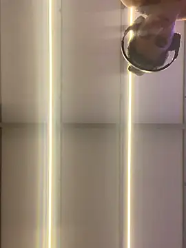 Monahliza online show from February 2026 11:54:01 PM